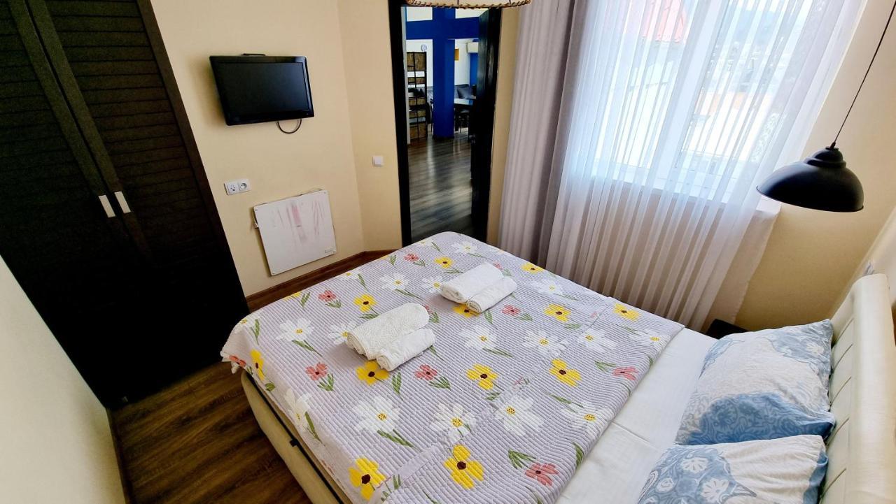 Old Batumi Mgzavrebi Apartments Exterior photo